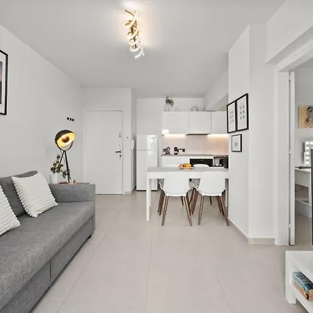 Foivi Boutique Coastal Retreat *