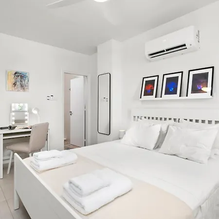 Foivi Boutique Coastal Retreat Apartament Larnaca