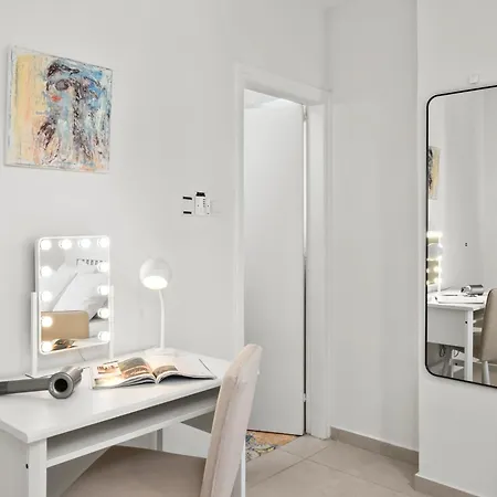 Apartament Foivi Boutique Coastal Retreat Larnaca